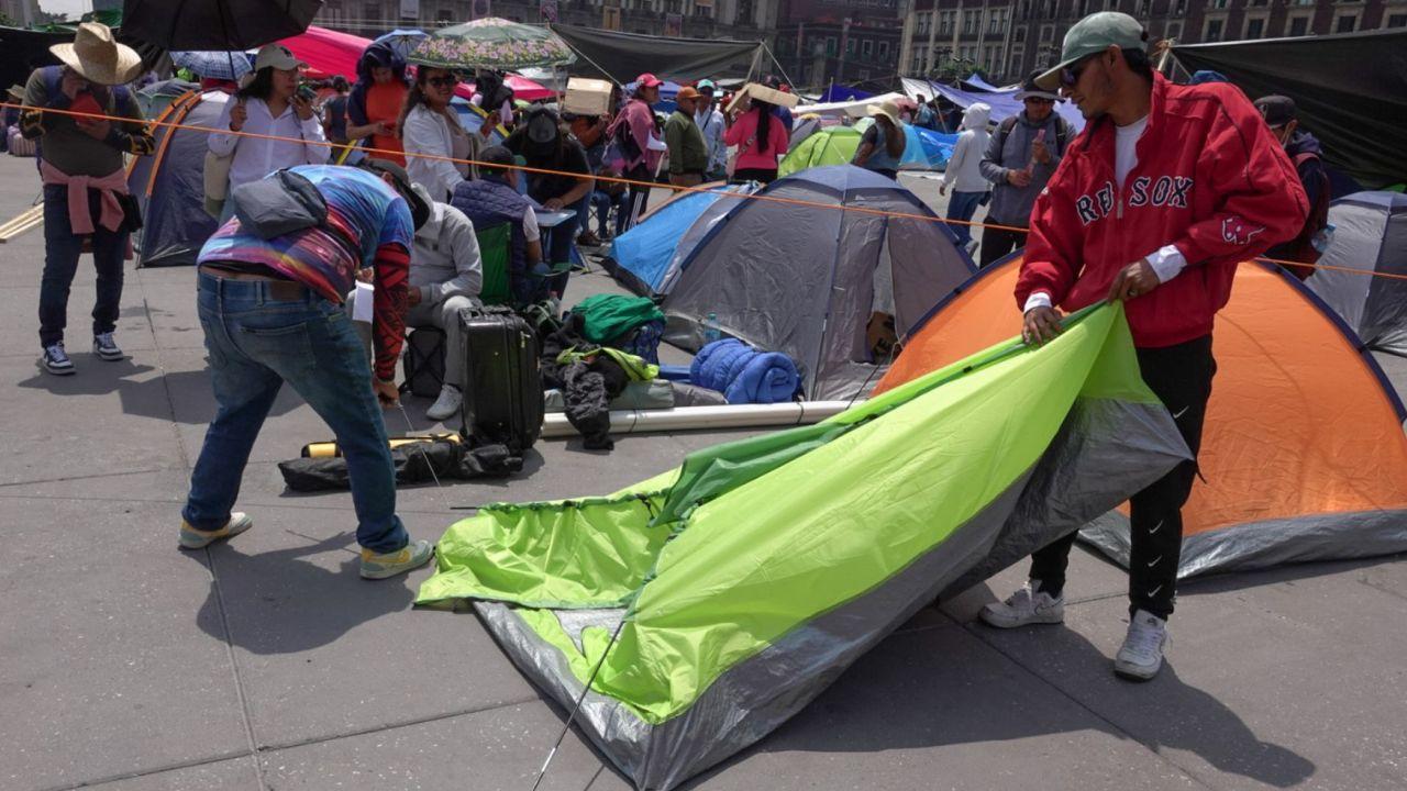 CNTE retira plantón en CDMX pero amenaza con paro nacional indefinido