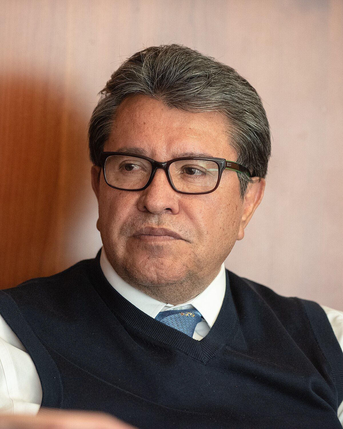 Ricardo Monreal y su respaldo a la reforma de no reelección y nepotismo