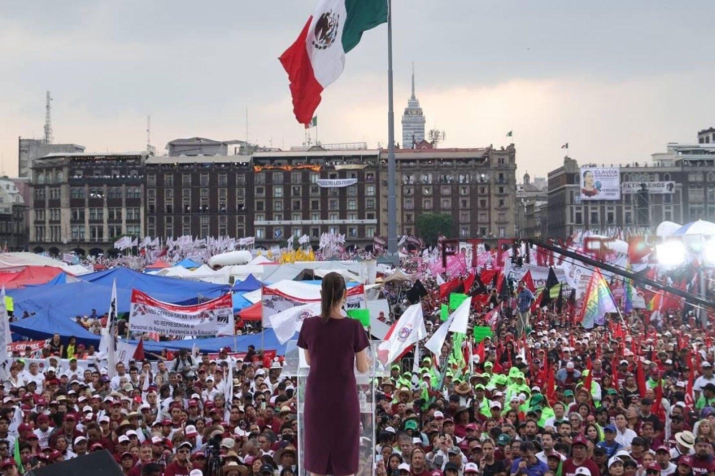 Sheinbaum anuncia represalias comerciales contra EE.UU. en el Zócalo